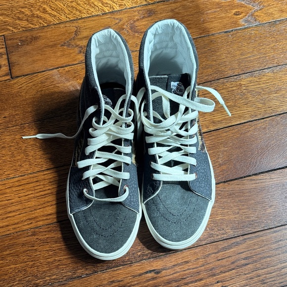 Vans Animal Print (cheetah) High-Top Sneakers - Picture 2 of 4